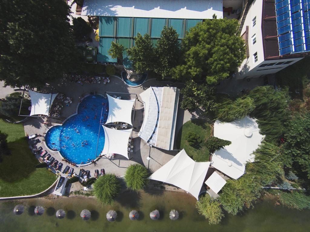 Romantique Veles Hotel エクステリア 写真