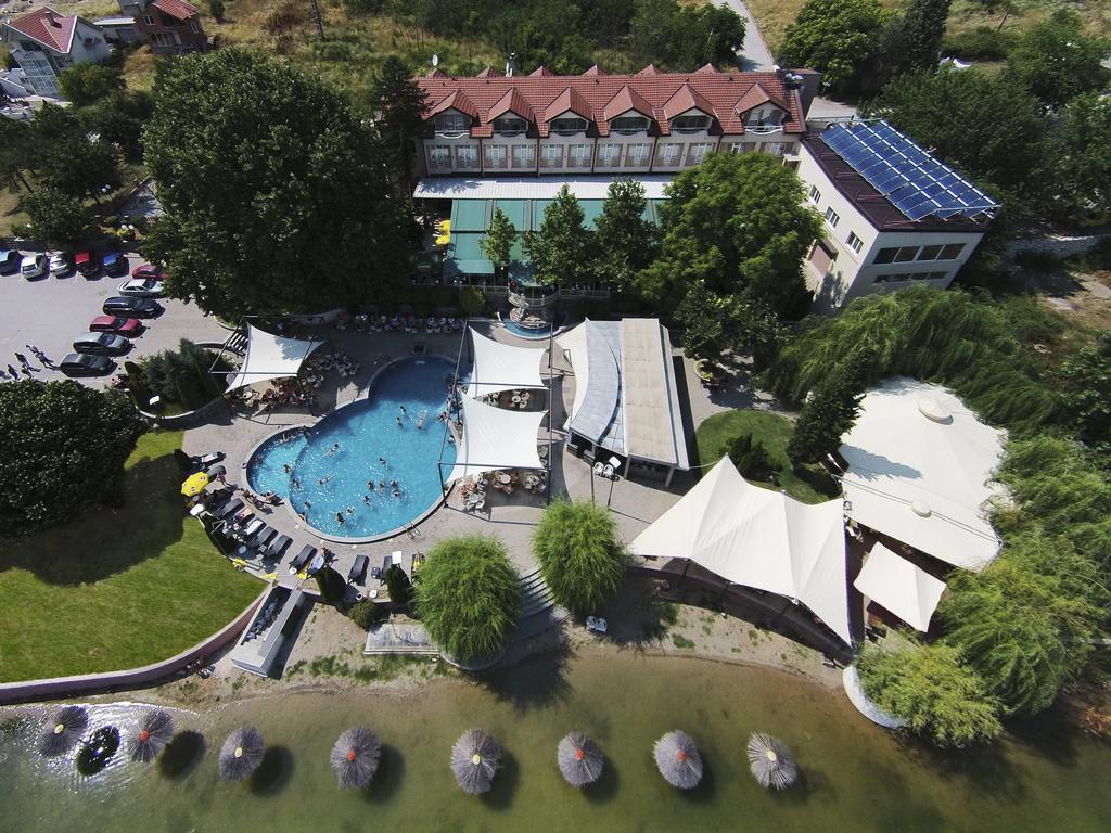Romantique Veles Hotel エクステリア 写真