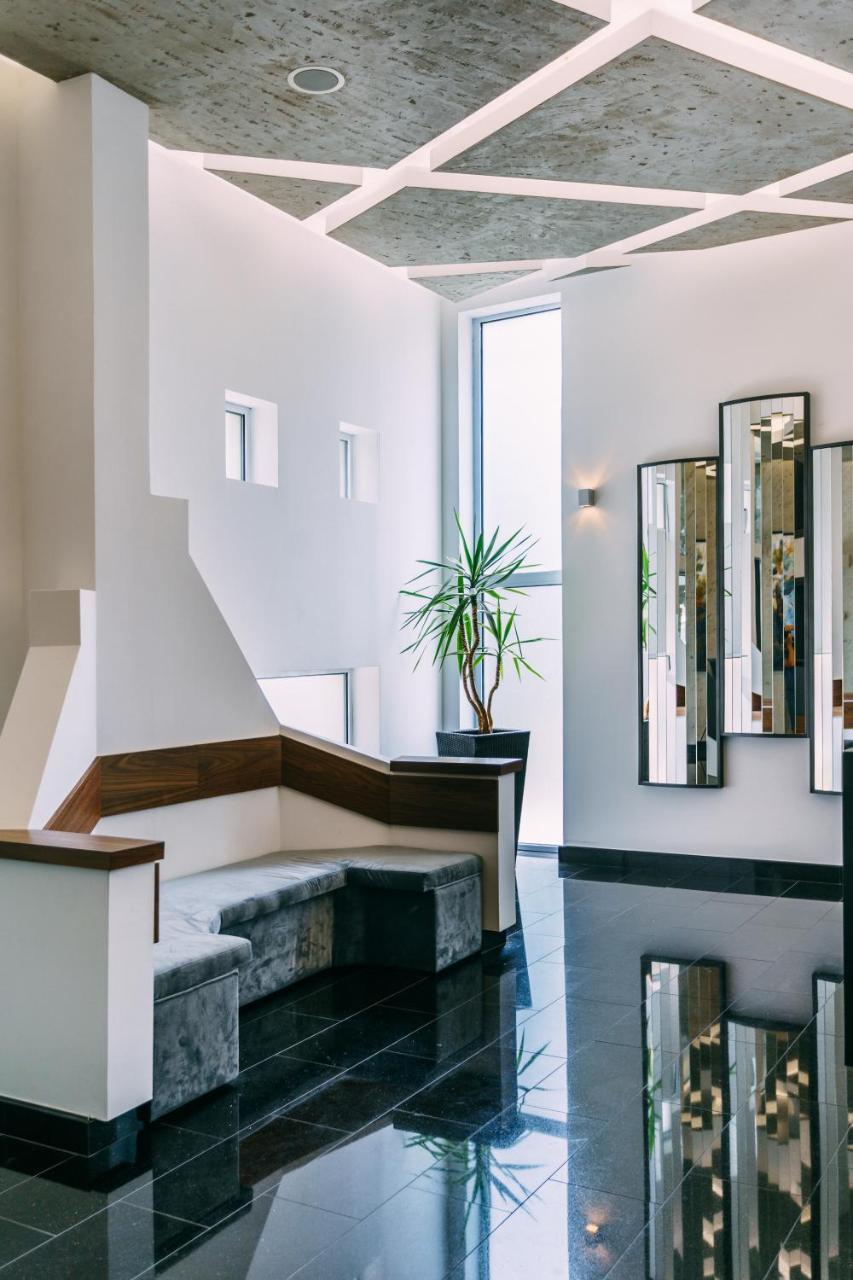 Romantique Veles Hotel エクステリア 写真
