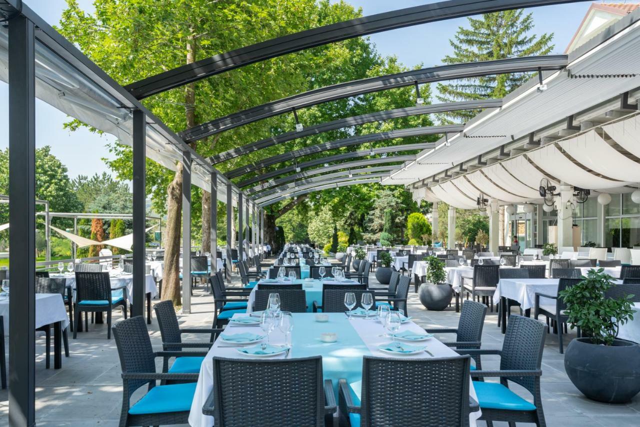 Romantique Veles Hotel エクステリア 写真