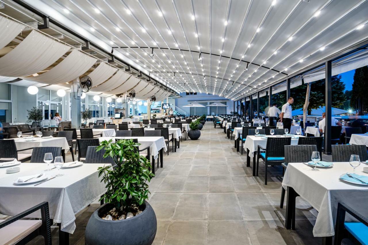 Romantique Veles Hotel エクステリア 写真